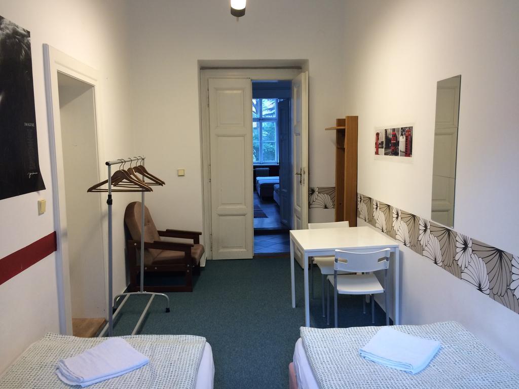 Charles Square Hostel Praag Buitenkant foto