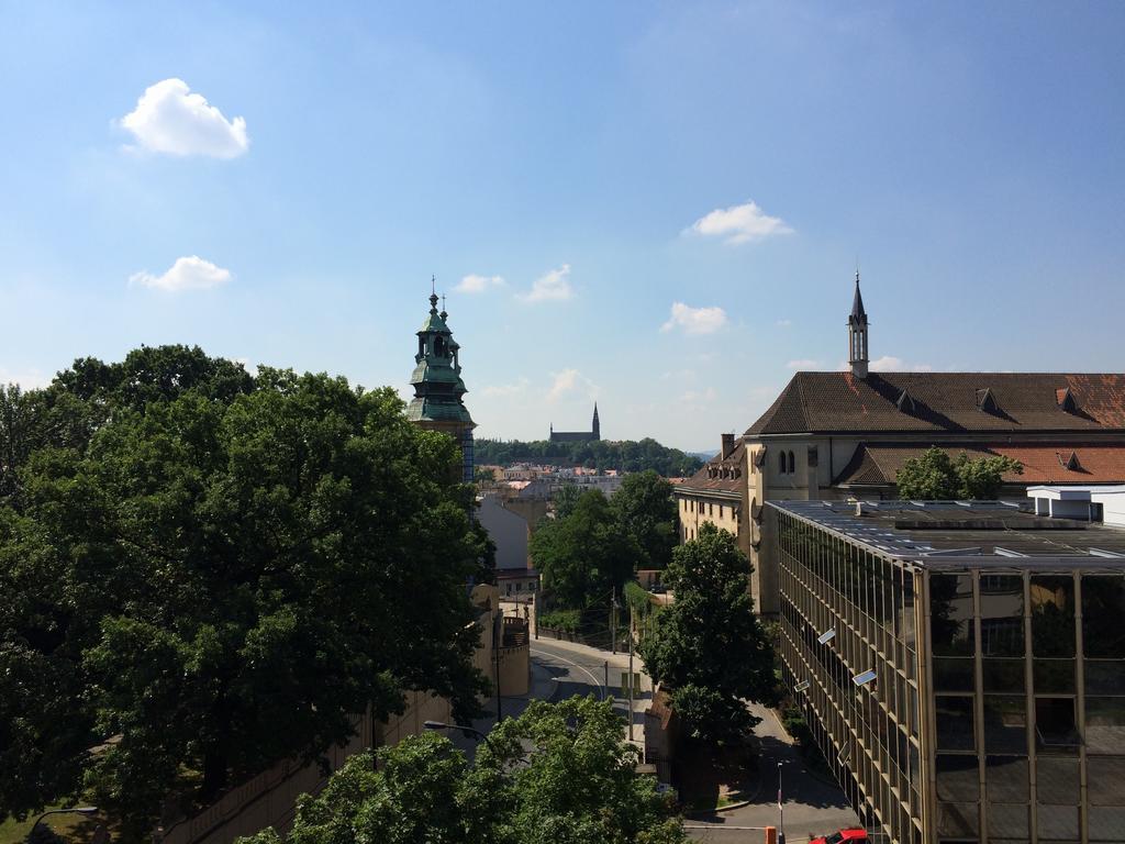 Charles Square Hostel Praag Buitenkant foto